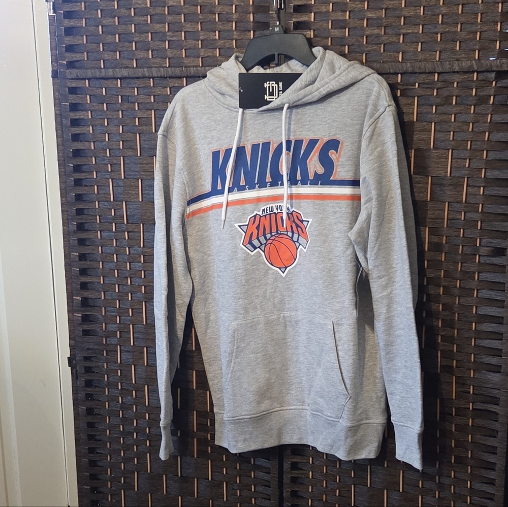 Gray New York Knicks Hoodie